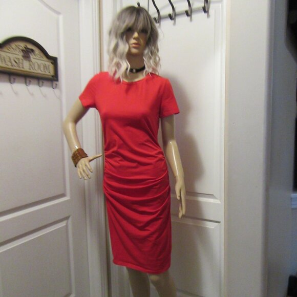 Red Short Sleeve Tshirt Dress - Picture 5 of 11